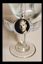 Avicii necklace photo picture music memorial keepsake Fast shipping U.S.A - $19.99