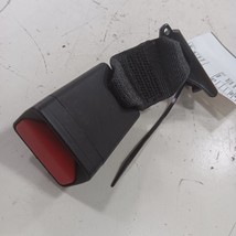 Chevy Trailblazer Seat Belt Buckle Latch Right Passenger Rear Back  2021... - $486.99 MXN