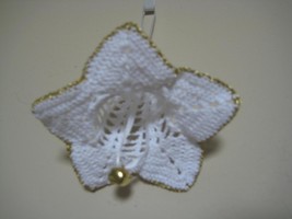 Decor Flower Ornament crochet 4&quot;x3&quot; Set of 3 - white &amp; gold w/ bell - £23.45 GBP