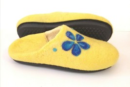 US 6.5 Woman slippers * Wool slippers Flowers * Handmade house shoes - £29.42 GBP
