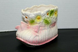 Vintage Relpo 6113 Baby Girl Bootie Shoe Ceramic Planter Décor Pink With Daisies - £18.96 GBP
