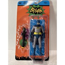 DC Batman w/Oxygen Mask Classic TV Series McFarlane Retro 1966 Action Fi... - $223.49 MXN