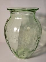 Anchor Hocking Green Uranium 8" Vase Cameo Ballerina Pattern image 3