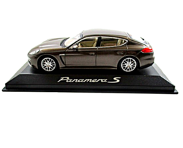 Porsche Panamera S Gen 2 Año 2014 Minichamps De Arte Modelo De Paul Escala 1:43 - £48.90 GBP