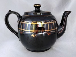 Vintage WADES England Brown Glaze Redware Teapot w/ Gold Trim Moriage - £11.48 GBP