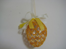 Vintage Easter Egg Deco Ornament 2.5&quot;x2&quot; yellowish shaded w/ white yello... - £15.69 GBP