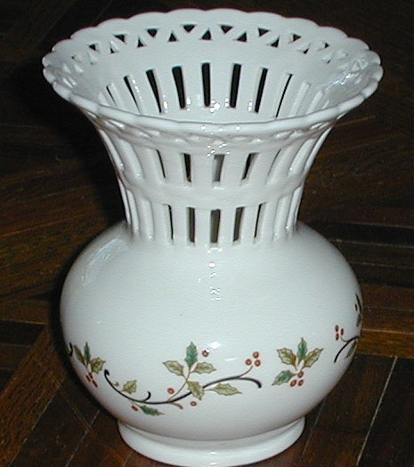 Mikasa Holiday Lace Holly Design Pierced Ceramic Vase - $8.00