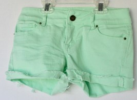 deLiA&#39;s Mint green Shorts Size 00 embroidered pockets, rolled cuff - £9.37 GBP