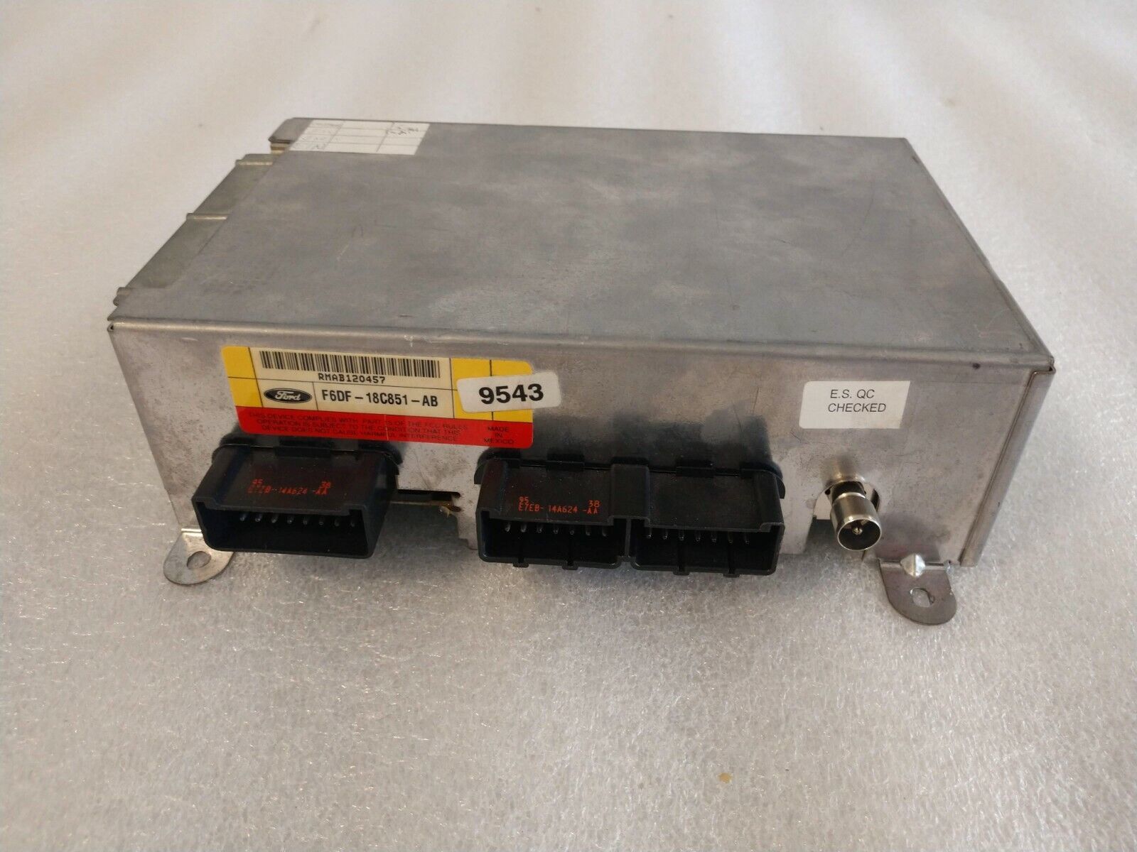 OEM factory original tuner receiver module for Taurus Sable. Remanufactured - $12.91