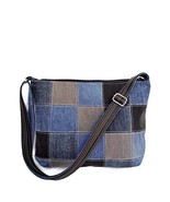 Upcycled Denim Crossbody Bag: Jeans Hobo with Zipper Pocket - €81,64 EUR Upcycled Denim Crossbody Bag: Jeans Hobo with Zipper Pocket - €81,64 EUR