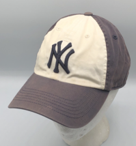 New York Yankees White Blue Franchise Hat Cotton Twins Cap Size Small - $462.49 MXN