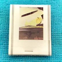 Four Seasons Hotel And Resort Vintage Matchbook - £8.06 GBP