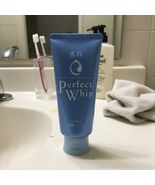 Shiseido Perfect Whip Cleansing Foam 120g / 4.2 oz - Brand New in Retail... - $26.56 CAD