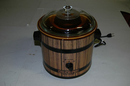 Vintage Rival Crock Pit Slow Cooker Wood Panel Look With Lid Heats Up 31... - $17.99