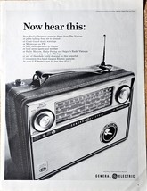 General Electric Radio Music AM FM Portable Transistor 1965 Vintage Prin... - $176.11 MXN