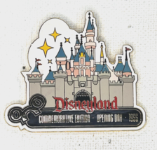 Disney 2000 WDW - Disneyland Castle - January 2000 Pin of the Month LE Pin#171 - £11.17 GBP