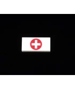 MVS Medic Red Cross Tile 1X2 Doctor Medical Construction Piece Toys Mini... - $2.49 CAD