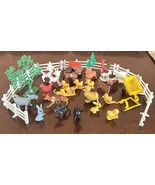 Vintage Made In Hong Kong Plastic Farm Animals Fence Trees - Set Of 34 P... - $41.95 CAD