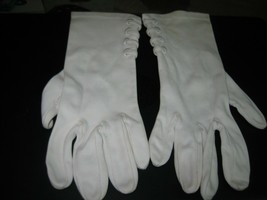 Vintage Ladies Open Vent Side White Gloves - $10.78