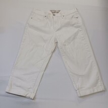 Levis Jeans Women's Cotton White Denim Mid-Rise Cropped Jeans Size 8 (32×19) image 10