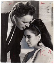 *Anthony Asquith&#39;s THE V.I.P.s (1963) Elizabeth Taylor &amp; Richard Burton Oversize - $35.00