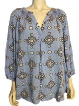 NWT Crown &amp; Ivy Blue and White Print 3/4 Sleeve V Neck Top Size 3X - £37.96 GBP