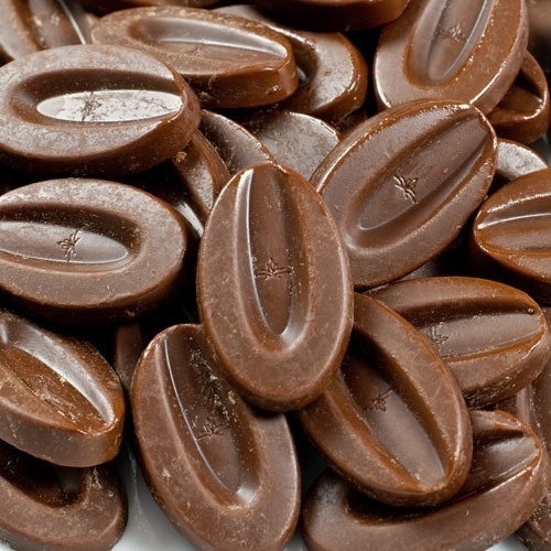 Primary image for Valrhona Dark Chocolate Pistoles - 55%, Equatoriale Noire - 1 bag - 6.6 lbs