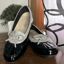 Beacon Womens Flats Oxfords Faux Leather Bow Faux Leather Black Gray 8.5 M - $18.62