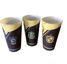 3 Harry Potter 16 Oz Drinking Glasses Uniform Gryffindor Slytherin Hufflepuff - $10.40