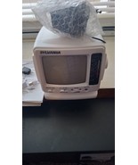 SYLVANIA 5&quot; Portable Black &amp; White TV AM/FM Radio / batteries or AC ~ - $40.55 CAD