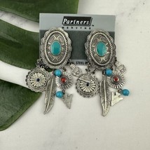Partners Vintage Dangle Earrings NOS Tin Silver Tone Southwest Pottery M... - $369.71 MXN