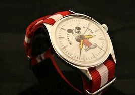 Vintage 1970&#39;s HMT 17 jewel, serviced retro Mickey Mouse white dial wristwatch - £55.56 GBP
