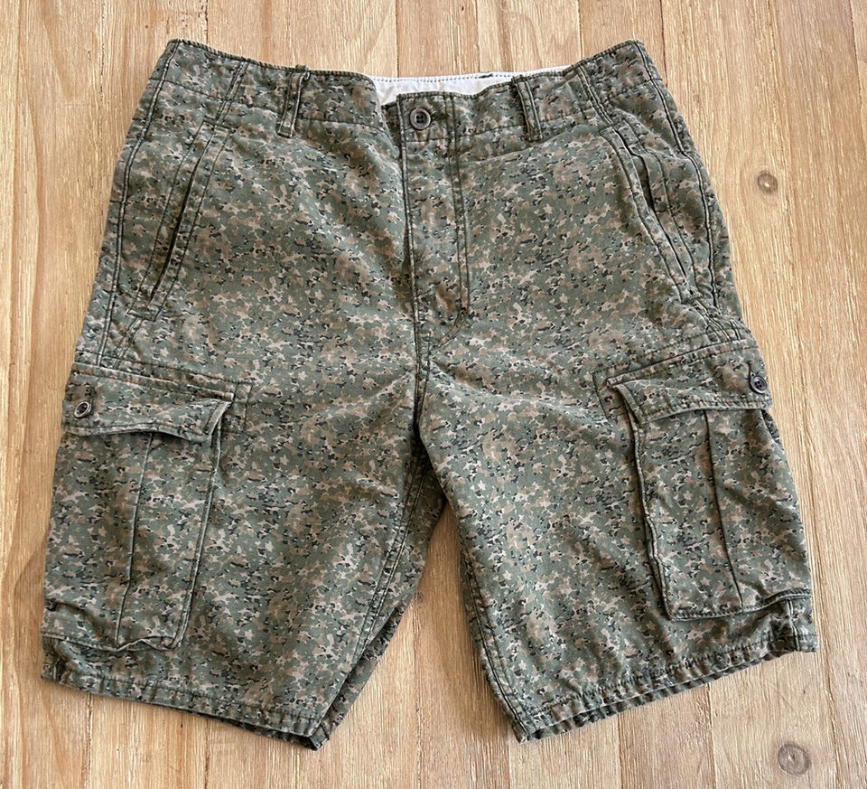 Primary image for Levis Shorts Mens 32 Camouflage Cargo Workwear Casual Flat Front 10" Inseam 