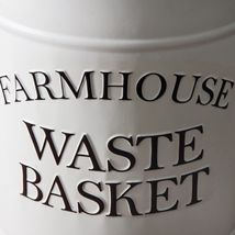 Farmhouse Waste Basket in white metal image 3