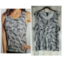 Chicos Travelers Etched Leaf Print Tank Size 3 or XL White Gray Silver Metallic - $16.80