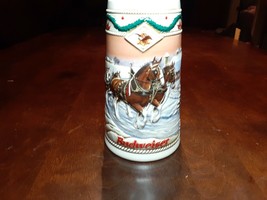 Budweiser 1996 Beer Stein Mug Clydesdales Christmas Holiday American Homestead - £9.48 GBP