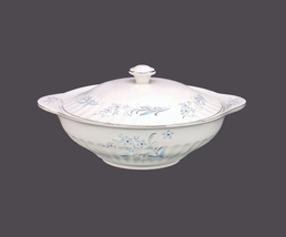 J&amp;G Meakin Burlington covered, lugged serving bowl made in England. - £76.40 GBP