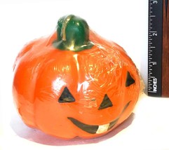 Halloween Jack-O&#39;-Lantern 3&quot; Pumpkin Candle - Wrapped &amp; Unused (Circa 1960&#39;s) - £7.49 GBP