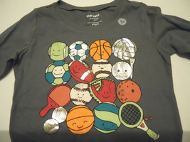 Old Navy Girls Tee Shirt Sz XS 5 Gray Sports Balls - $15.47 CAD