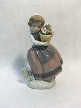 Lladro Porcelain Daisa &quot;Spring is Here&quot; 1983 Girl w Flower Basket Made in Spain - £56.76 GBP