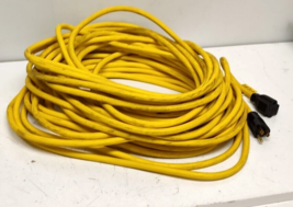 Husky 100 ft. 12/3 Extension Cord, Yellow 12 Gauge - £41.72 GBP