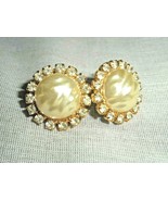 Earrings Round Setting Rhinestones Textured Faux Pearl Gold Tone Pierced - £7.46 GBP