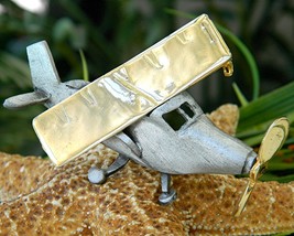 Vintage Airplane Plane Brooch Pin Movable Spirit St Louis Ultra Craft - £15.89 GBP
