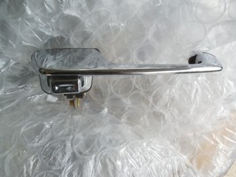 CADILLAC BROUGHAM OEM USED RIGHT REAR DOOR HANDLE 1987 1988 1989 1991 1992 - $158.39
