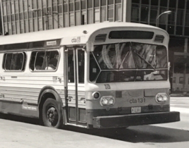 Chicago Transit Authority Bus CTA #131 B&amp;W Photograph - £7.58 GBP