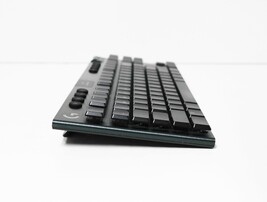 Logitech G915 Lightspeed Wireless RGB Mechanical Gaming Keyboard image 5
