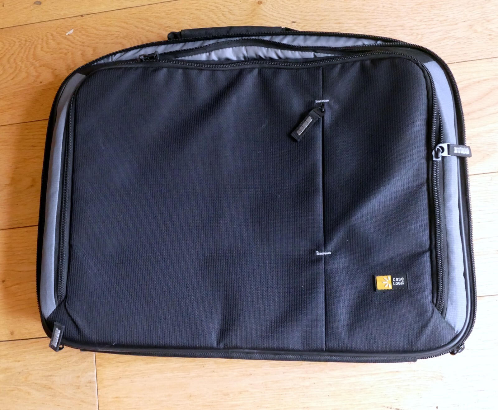 Case Logic 14&quot; 15&quot; 15.6&quot; Laptop Attaché Bag in Black Sleeve SOFT CASE  0... - $35.25
