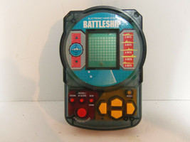 Vintage 1995 Milton Bradley Electronic Handheld Battleship Game Works - £15.88 GBP