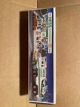 Vintage 1991 Hess Toy Truck And Racer Lamborghini Style - $29.99