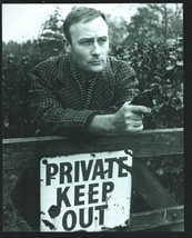 Callan 1967-Approximately 8x10 B&amp;W photographic still of Edward Woodward-FN - £19.06 GBP